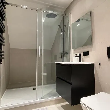 Lägenhet Awesome 1 Bedroom Serviced 54m2 -mnl A-